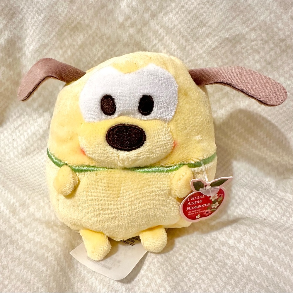 Brand New Disney Store Ufufy Apple Blossom Scented Pluto Plush Toy